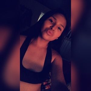 Meet your Posher, Emerald